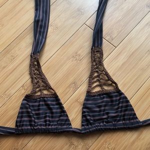 Acacia swimwear top